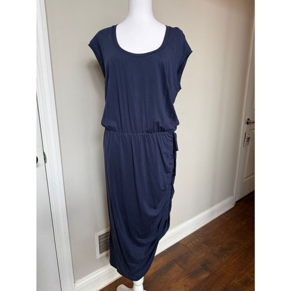 Heartloom Navy Cap-Sleeve Scoop Maxi Dress with side ruching NWT